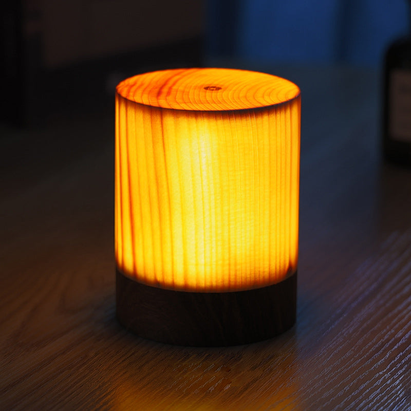 HolzGlow – Moderne LED-Tischlampe mit Akku & Touch, Schlafzimmer