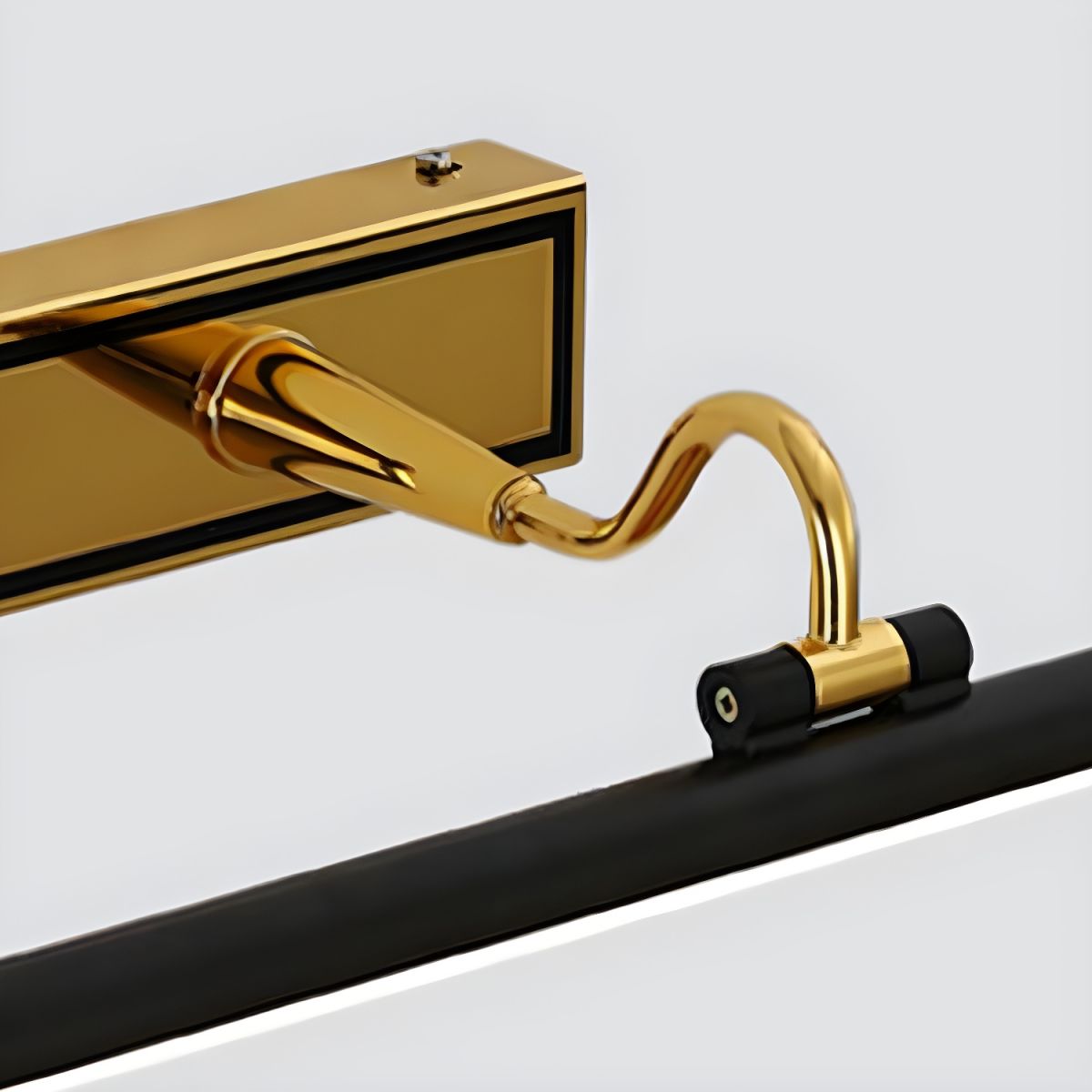 BlackAura - LED-Wandleuchte für Badezimmer - Einfaches und stilvolles Design