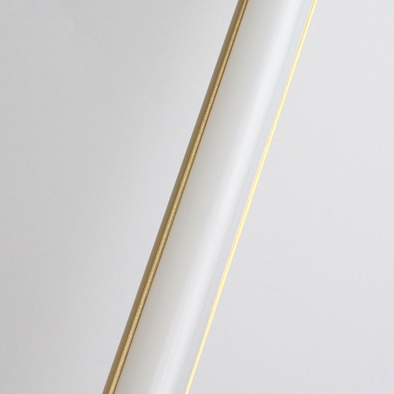 EliasGold - Lineare LED-Wandleuchte - Modernes Golddesign