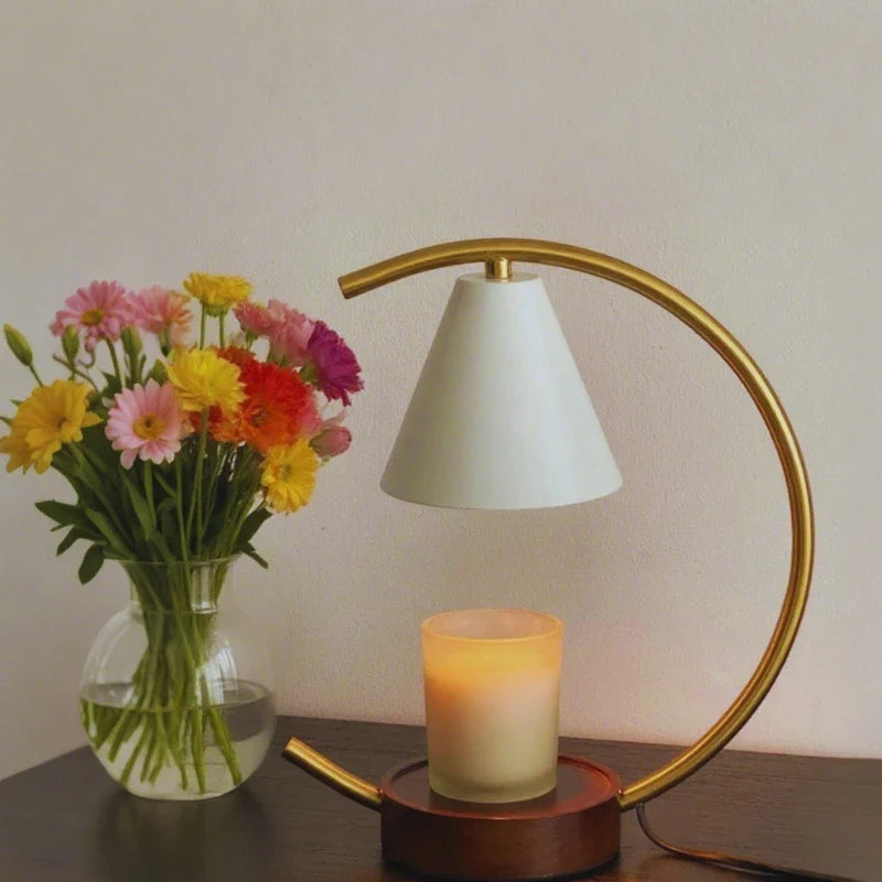 LunaGlow Duftlampe Vintage Stil dimmbar gold fürs Wohnzimmer