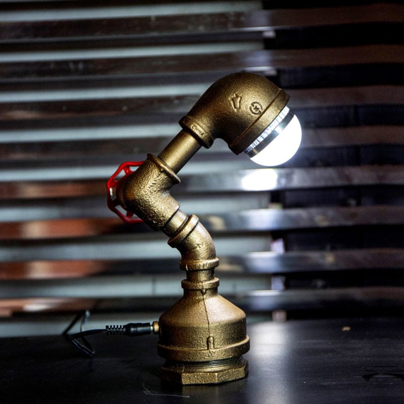 BrassBot Steampunk Tischlampe Messing Retro Schalter Büro