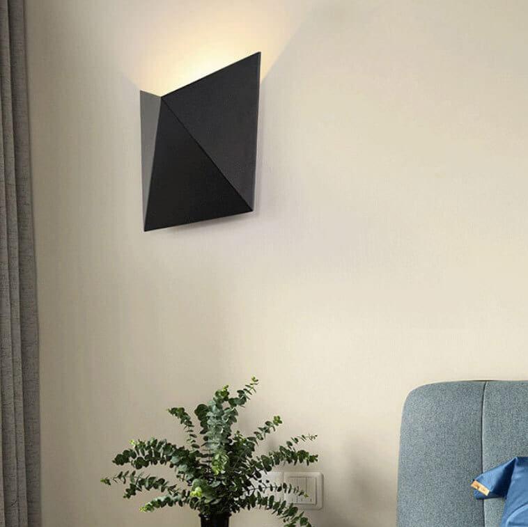 Origami LED-Wandleuchte - Modernes schwarz-weißes Origami-Design für Wohnzimmer oder Flur
