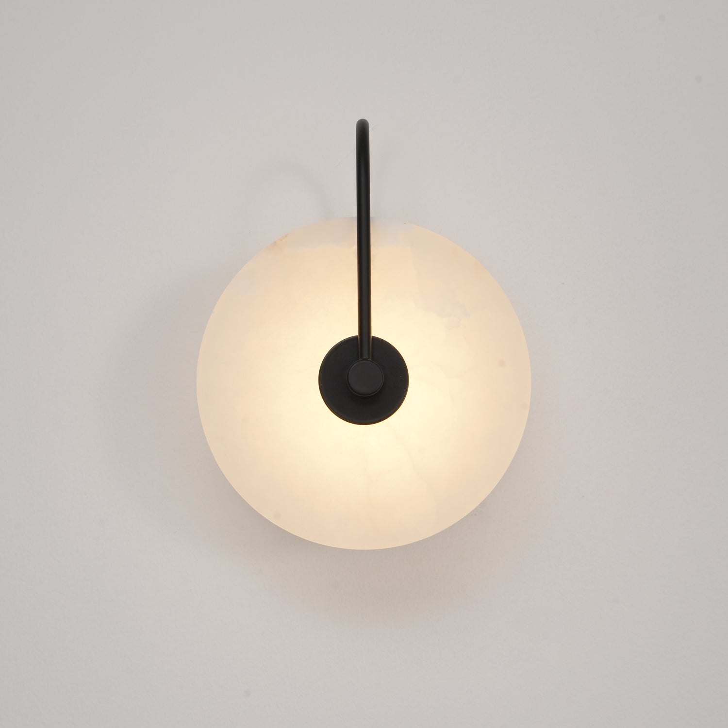 LumaAlba Wandleuchte – Modern, LED, Alabaster-Optik, Für Flur