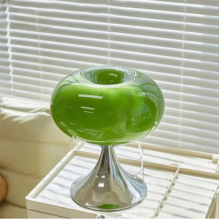 VintageApfel LED Tischlampe – Antikstil Gold Wohnzimmer