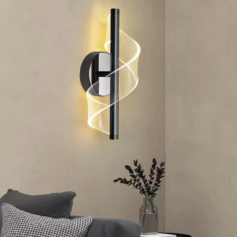 Lumiara Elegante Wandleuchte mit Glaskandelaber – Kristallklar Wohnzimmer