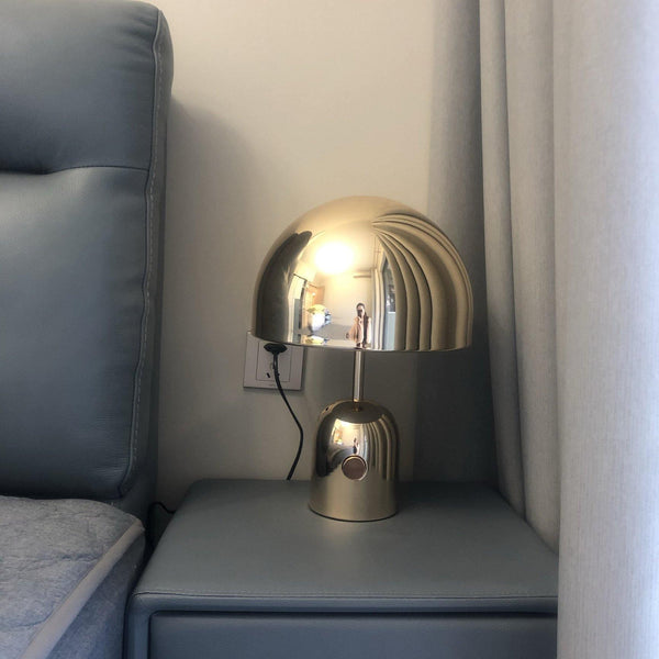 GlowAura Warmlicht Tischlampe Modern Glas Gold Wohnzimmer