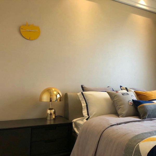 GlowAura Warmlicht Tischlampe Modern Glas Gold Wohnzimmer