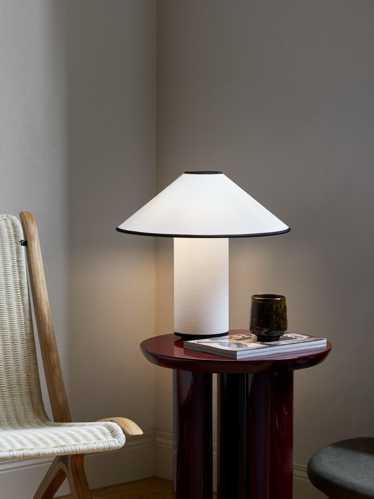 LumiChic Tischlampe – Modern, Stoffschirm, Beige, für Wohnzimmer
