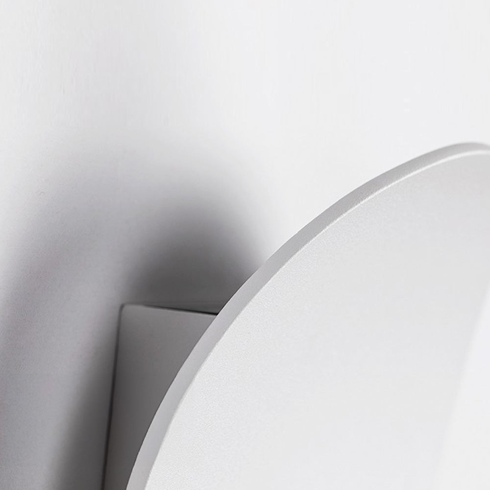Aluminium Disc LED Wandleuchte - Minimalistisches Design für elegante Beleuchtung