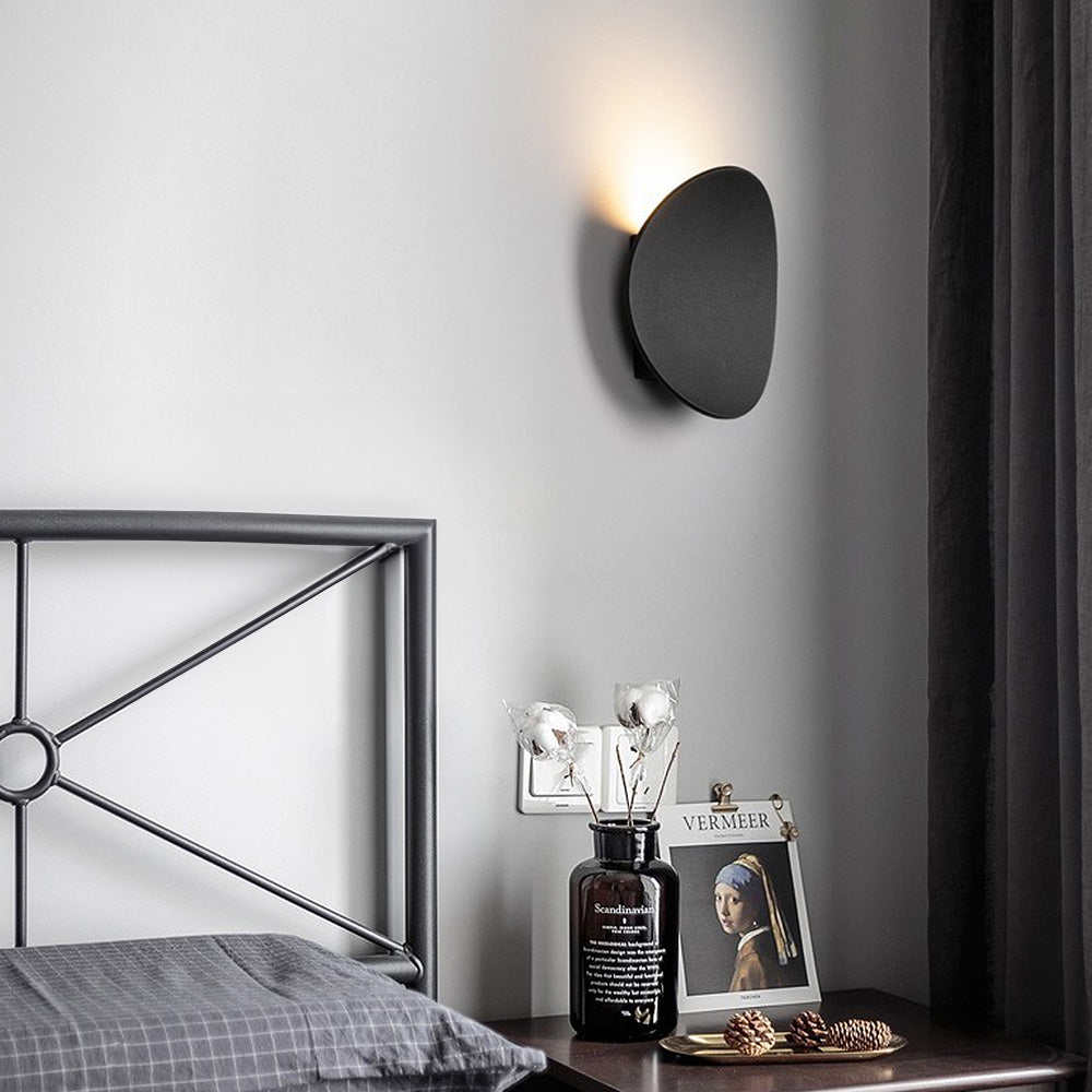 Aluminium Disc LED Wandleuchte - Minimalistisches Design für elegante Beleuchtung