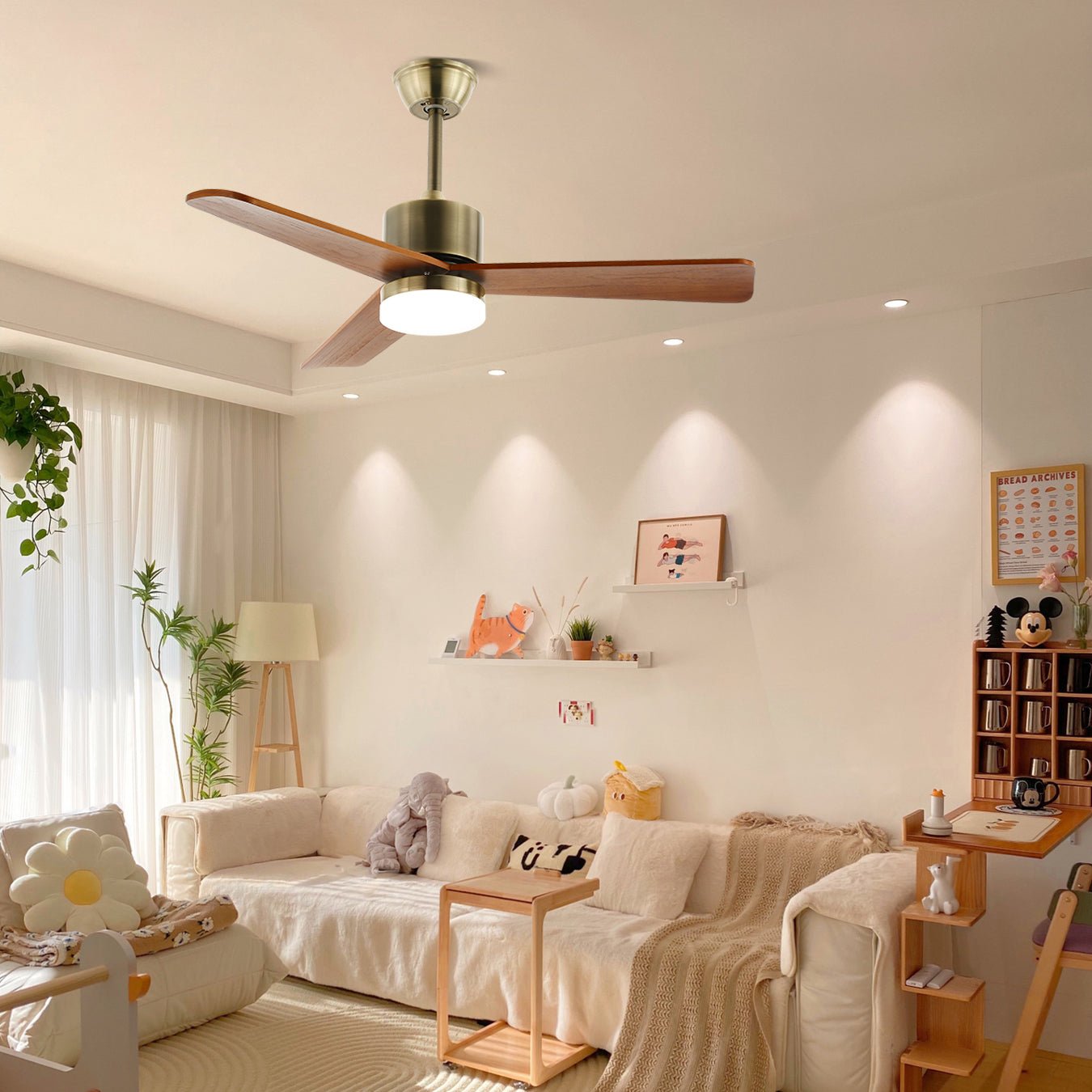Deckenventilator | Silberner Metallrahmen, Holzflügel, LED-Beleuchtung 4