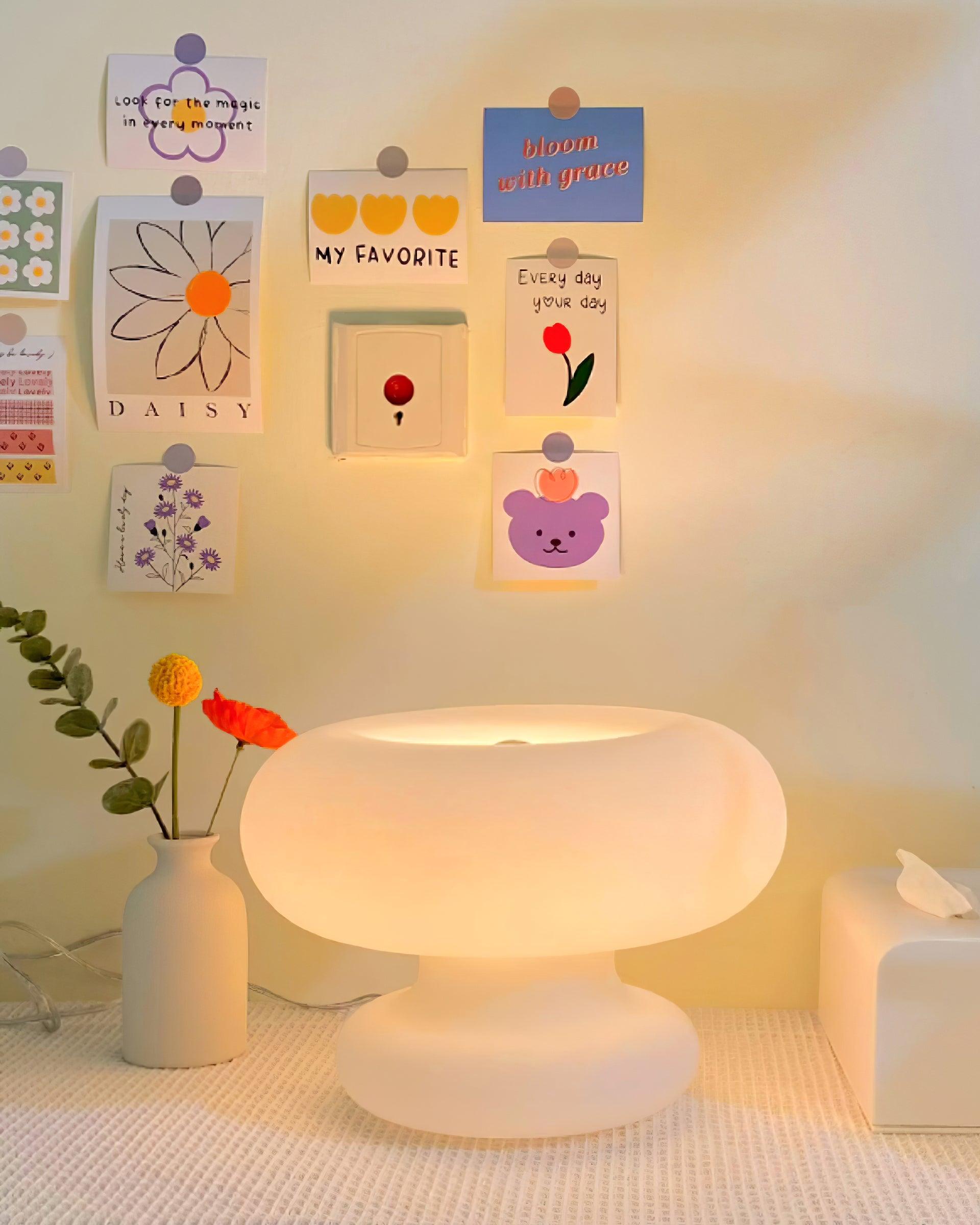 LumoRing Modern LED Tischlampe – Dimmbar Weiß Schlafzimmer