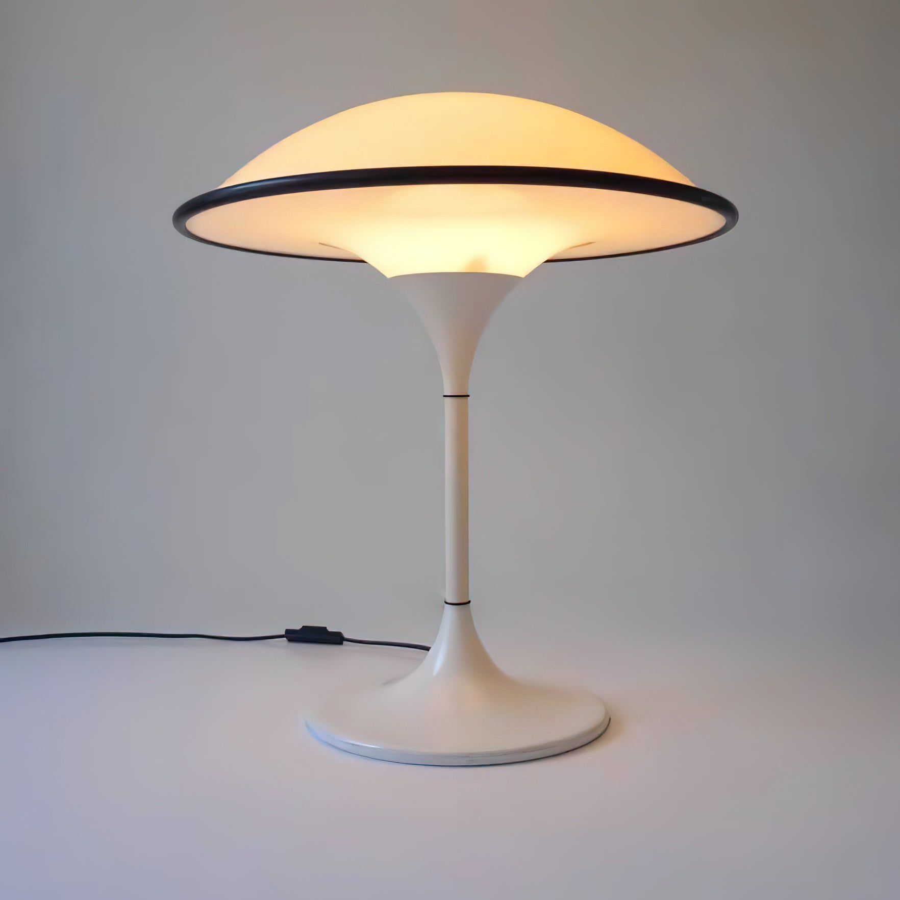 Fontano Moderne Tischlampe – Elegantes Design Warmweiß Wohnzimmer