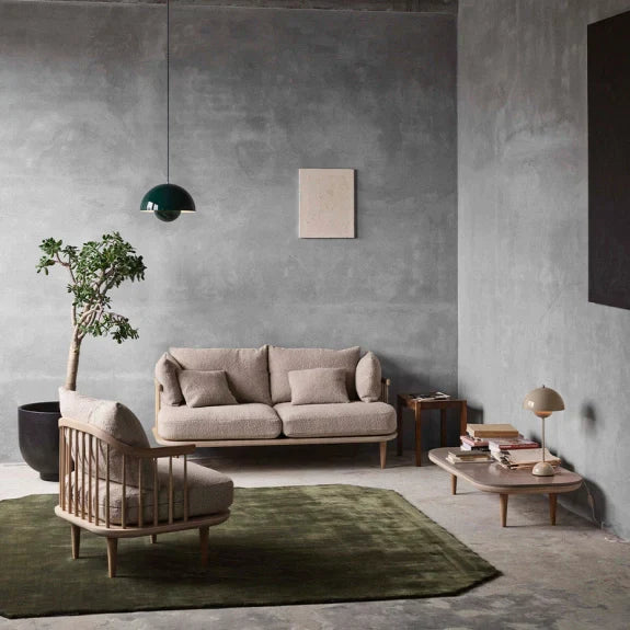 Prismalux I Halbrunde Metallpendelleuchte mit LED-Beleuchtung