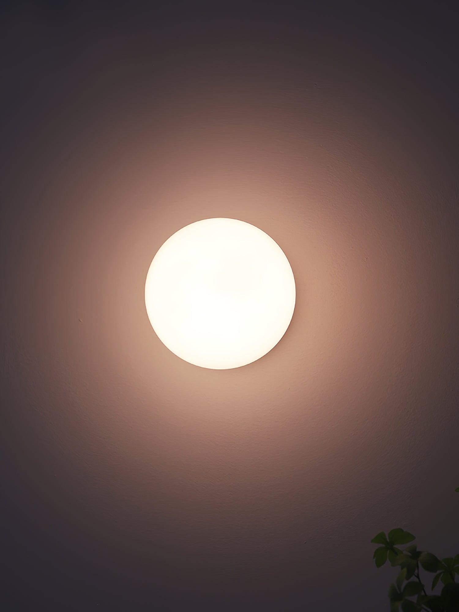 MarshGlow – Runde Konsolenleuchte Modern Weiß Ideal für Flur & Wohnbereich