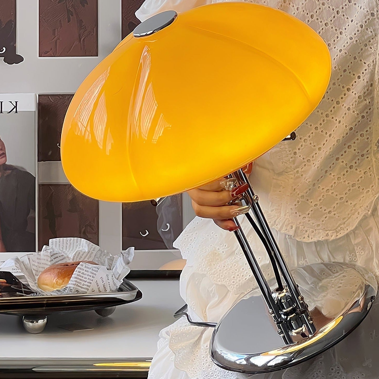 MushGlow Bauhaus Tischlampe – Modernes Pilzdesign Dimmbar Weiß Wohnzimmer