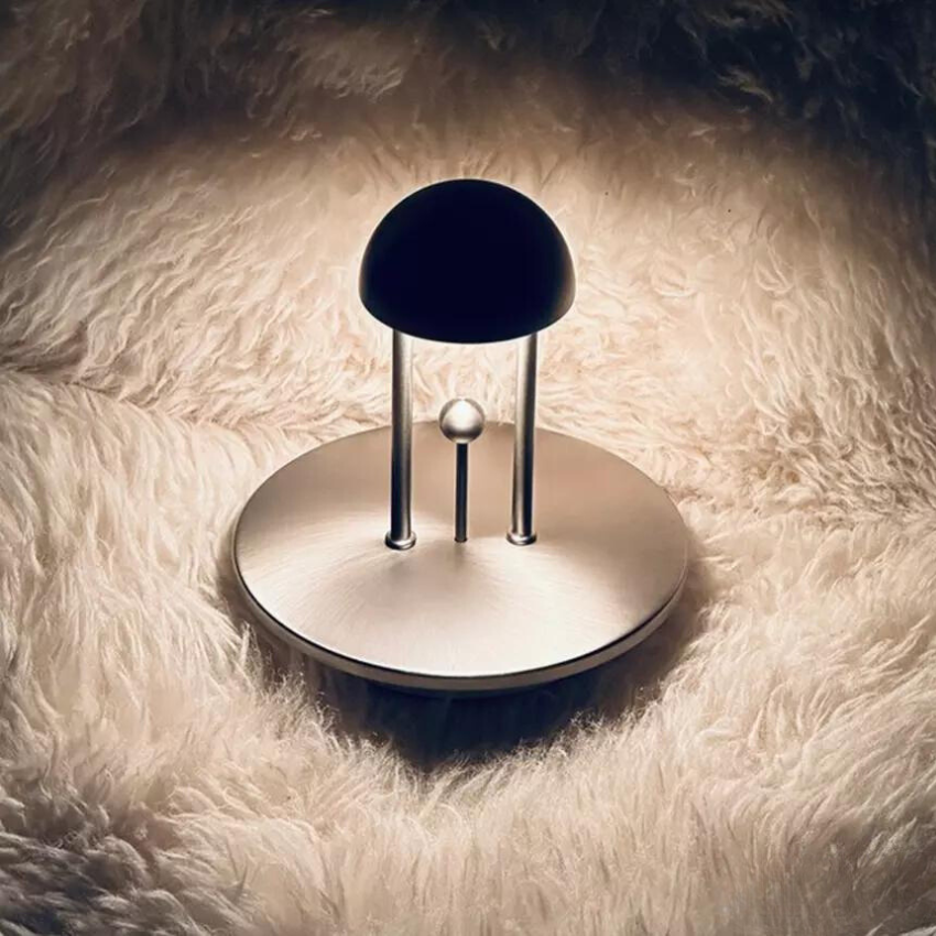 LumoBalance Tischlampe Modernes Design Warmweiß für Wohnzimmer