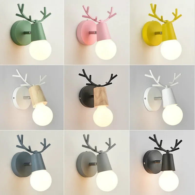 AntlerBeam Playful Wandleuchte - Buntes skandinavisches Design für Kinderzimmer