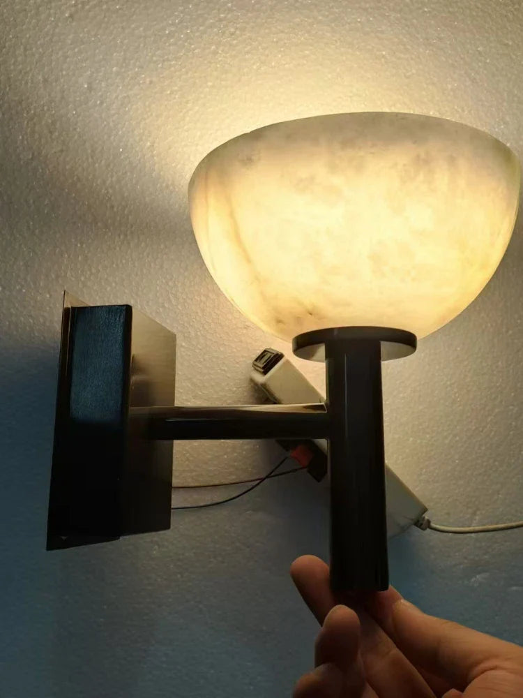 MarbleAura - Luxuriöse Marmor-Wandleuchte mit Kupfer - Modernes Design für Wohn-/Schlafzimmer