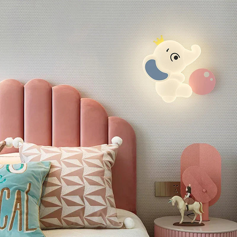 ElephantGlow LED Wandlampe - Elefantenform mit einstellbarer Beleuchtung für Kinderzimmer