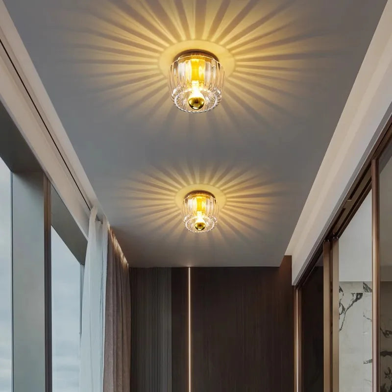 LumiGlaze – Zeitgemäßes Glas-Wandlampendesign