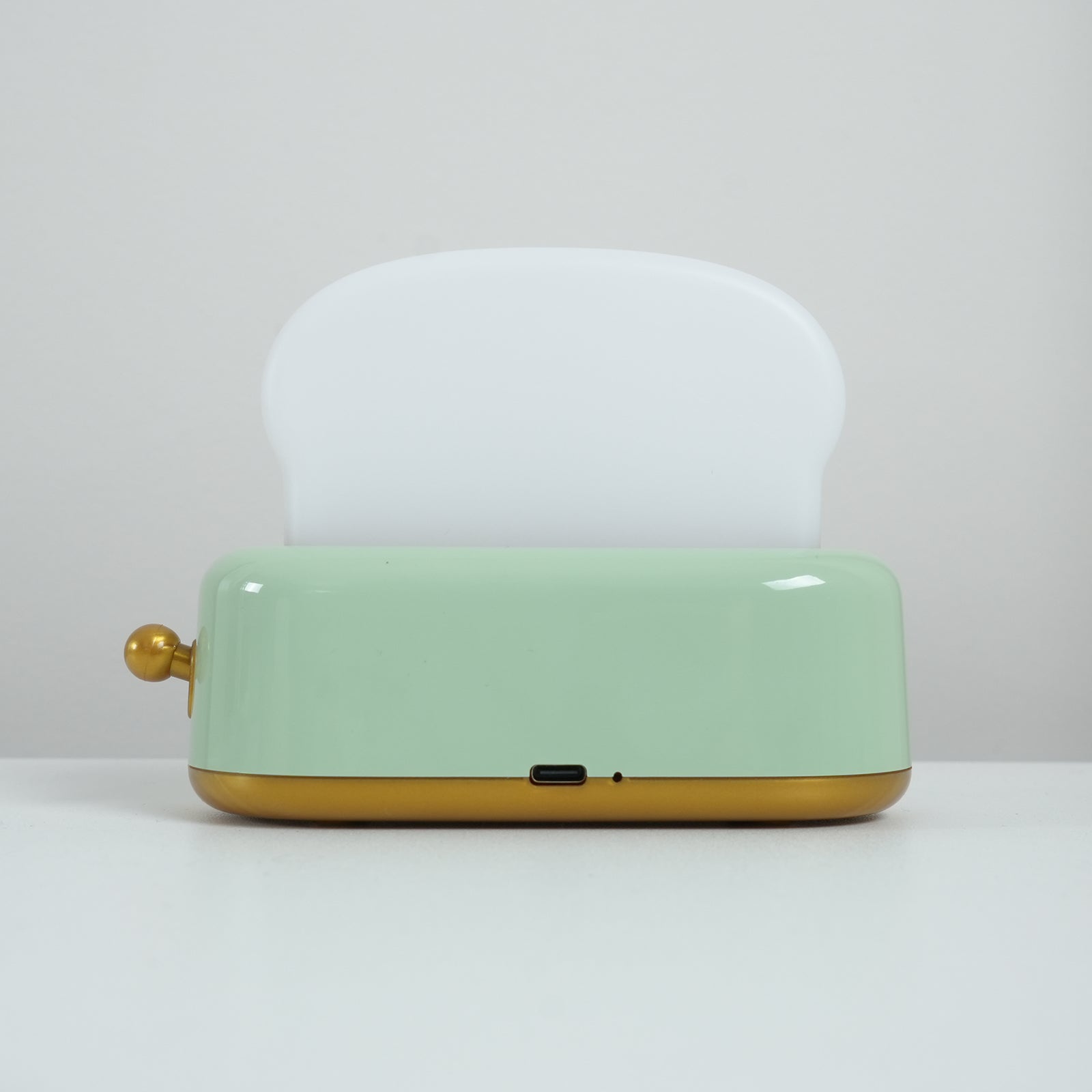 ToastGlow Tischlampe – Retro, Akku, Warmlicht, für Wohnzimmer