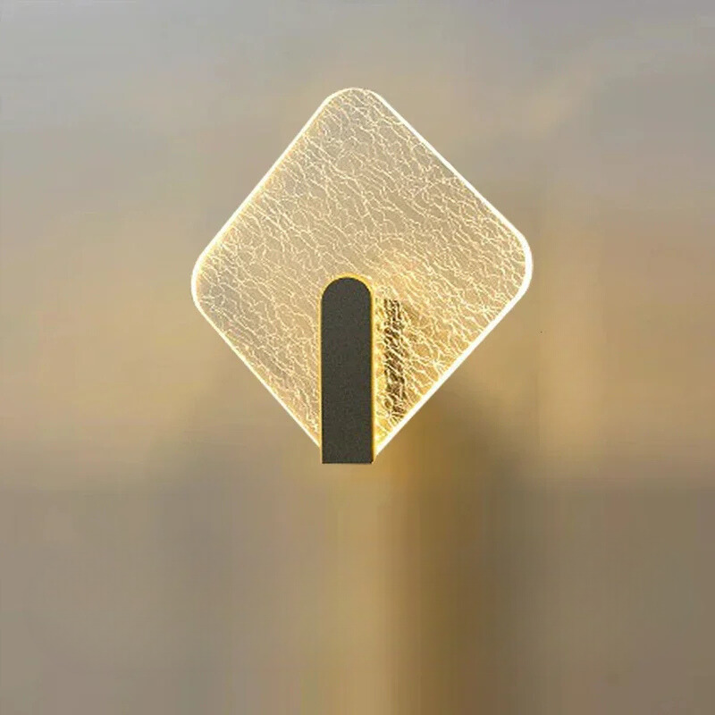 LuxuraLED Wandleuchte - Modernes Acryl-Design