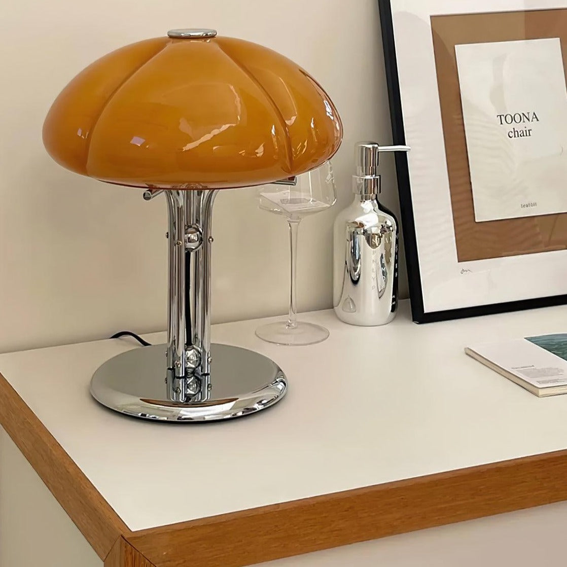MushGlow Bauhaus Tischlampe – Modernes Pilzdesign Dimmbar Weiß Wohnzimmer