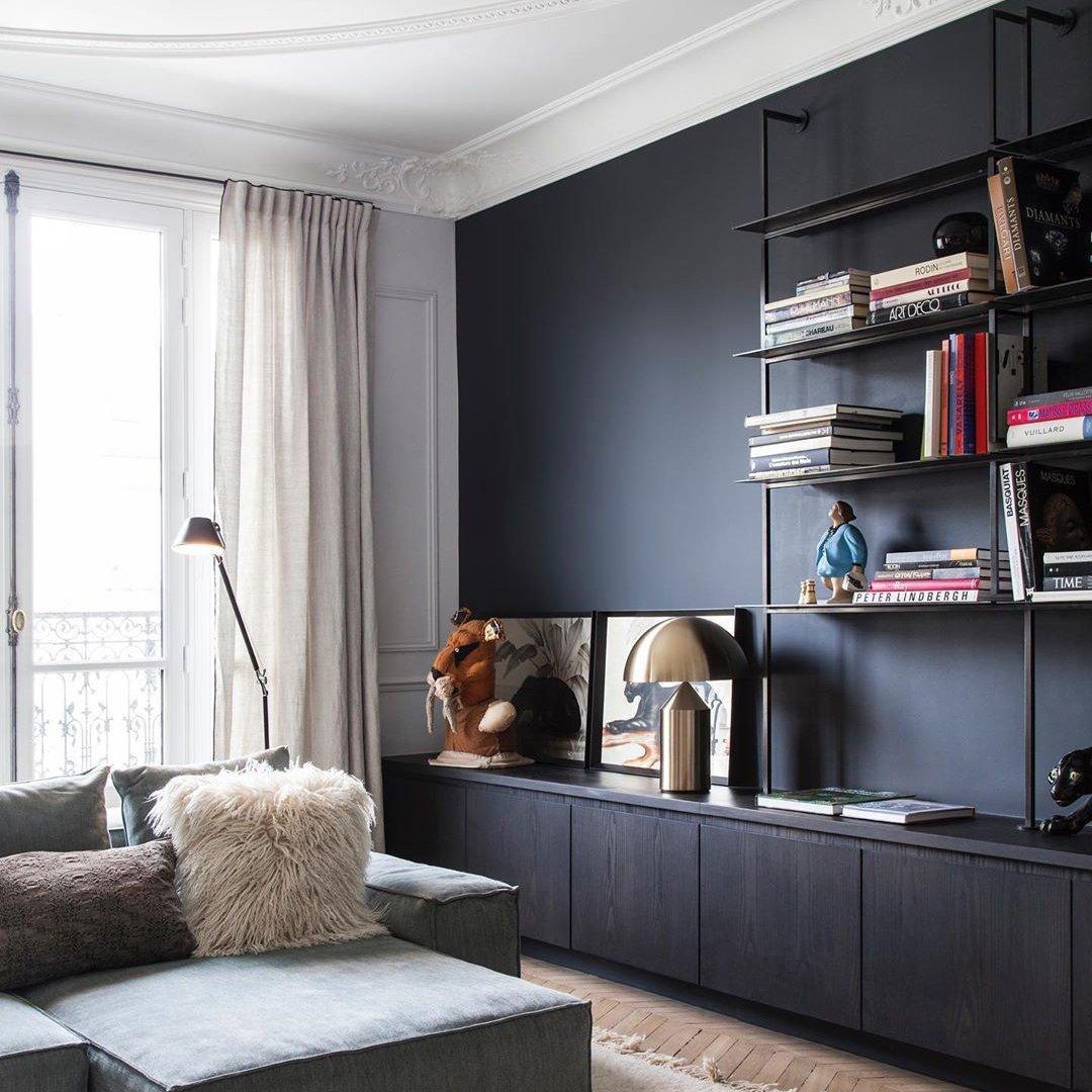 LunaShine - Verstellbare Metall-Tischleuchte für moderne Innenräume