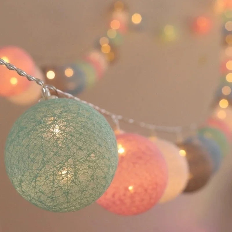 Baumwollkugel Lichterkette mit USB, LED Cotton Ball Lichterkette in fünf Farben
