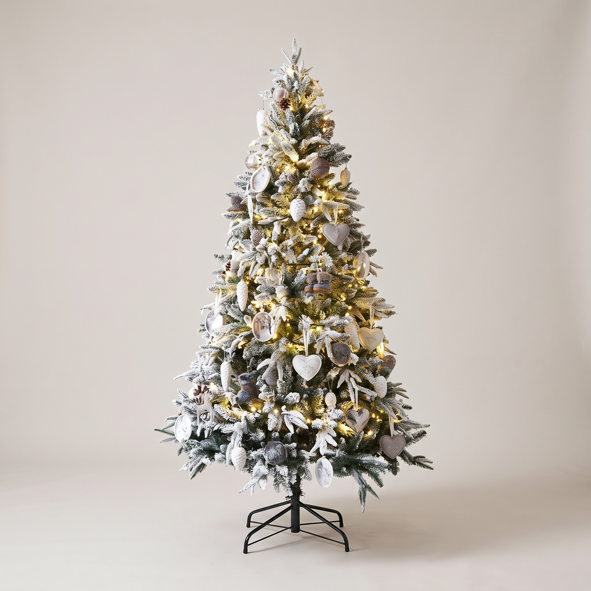 Geschmückter Weihnachtsbaum mit LED Beleuchtung, klappbarer Christbaum in 1 Minute aufgestellt