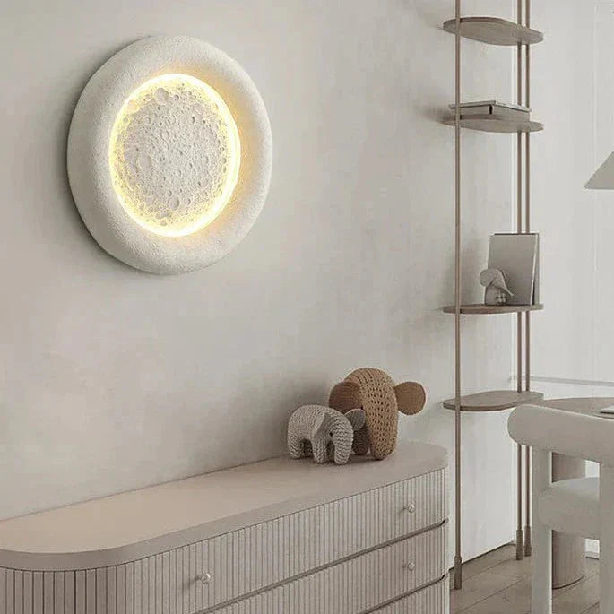 LunaGlanz – Moderne LED-Wandleuchte Mondform Warmweiß Wohnzimmer