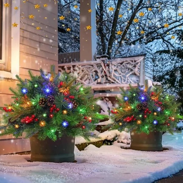 Beleuchtetes Tannengesteck für Pflanzkübel – 35 LEDs, Timer, Ø 45 cm