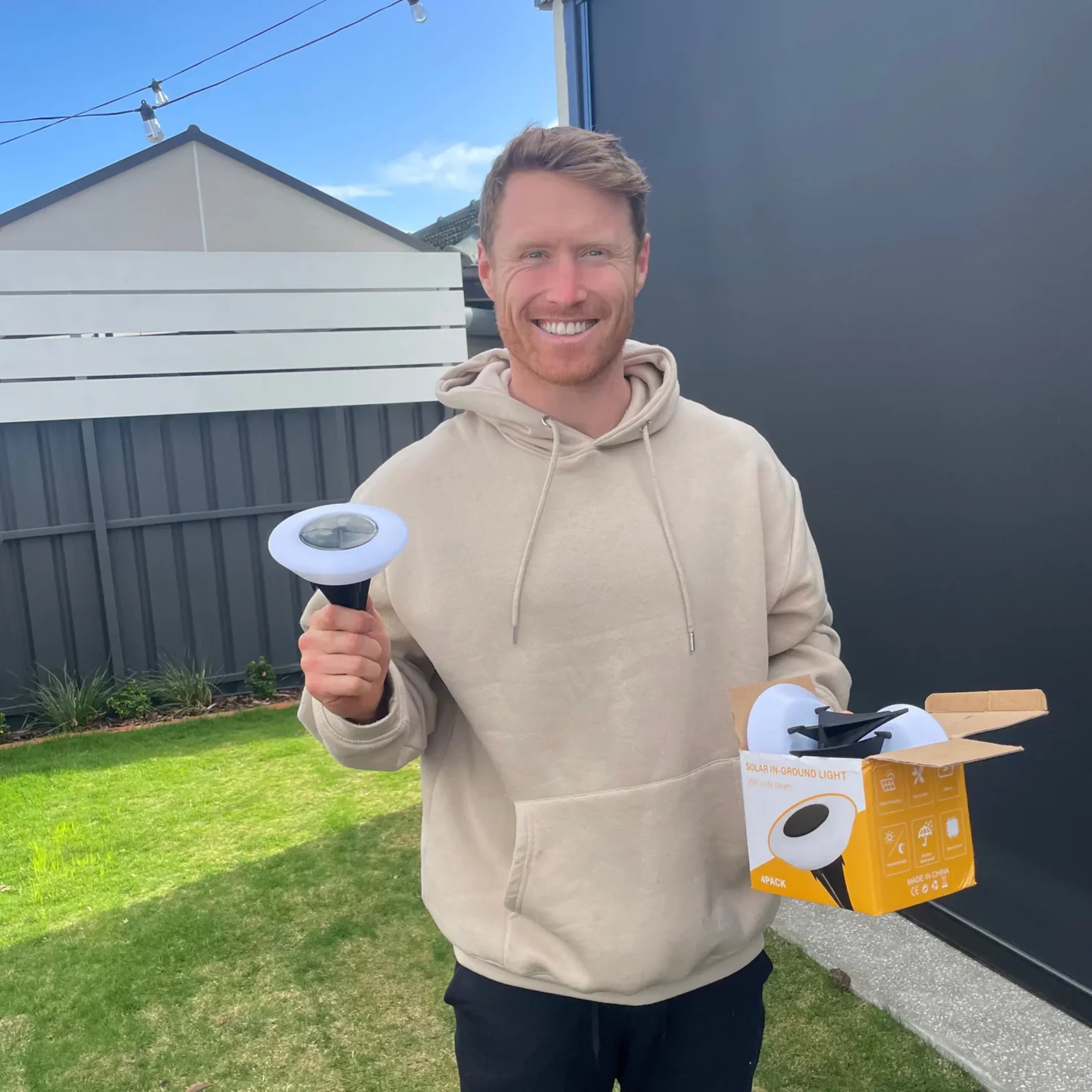 Raylio Solar Spotstrahler – LED, Schwarz, Für Einfahrt & Garten