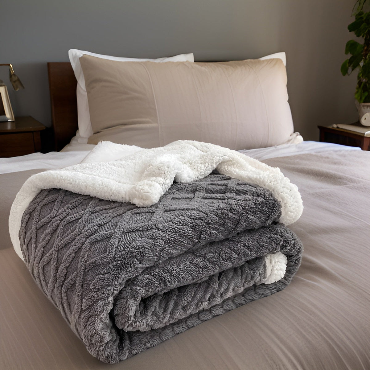 Zweiseitige Fleecedecke für Sofa und Bett