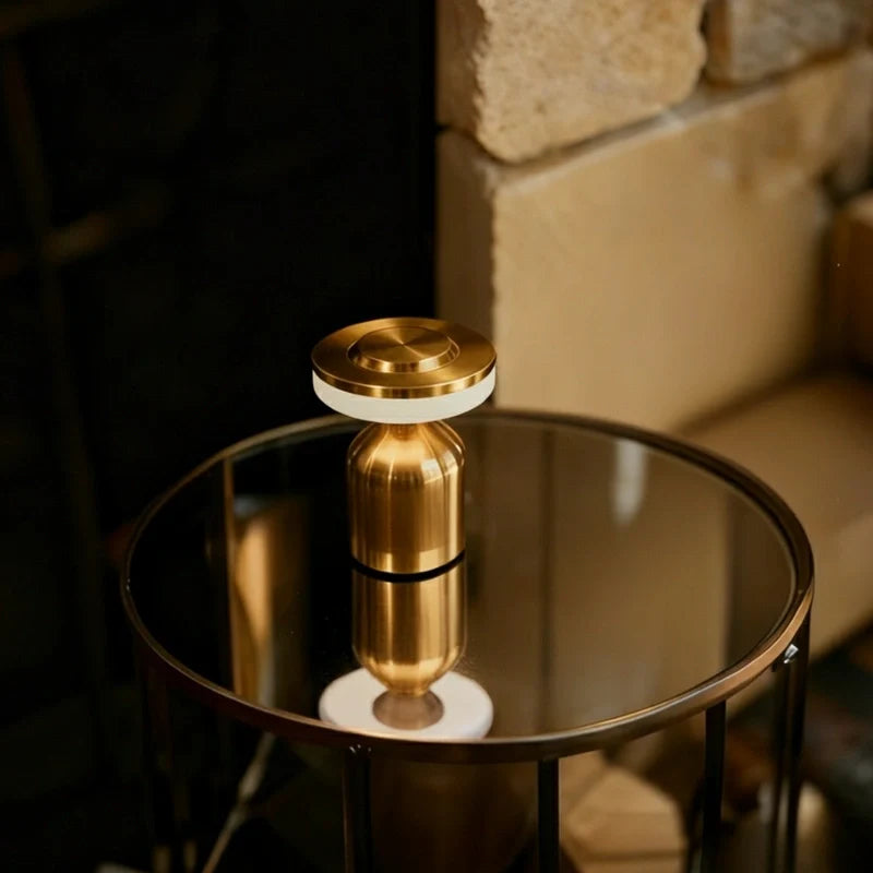 LumaAura – Moderne LED-Tischlampe, dimmbar, Weiß, Wohnzimmer