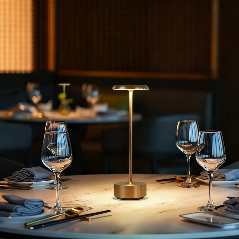 NovaGlow – Moderne Tischleuchte, dimmbar, Weiß, Wohnzimmer