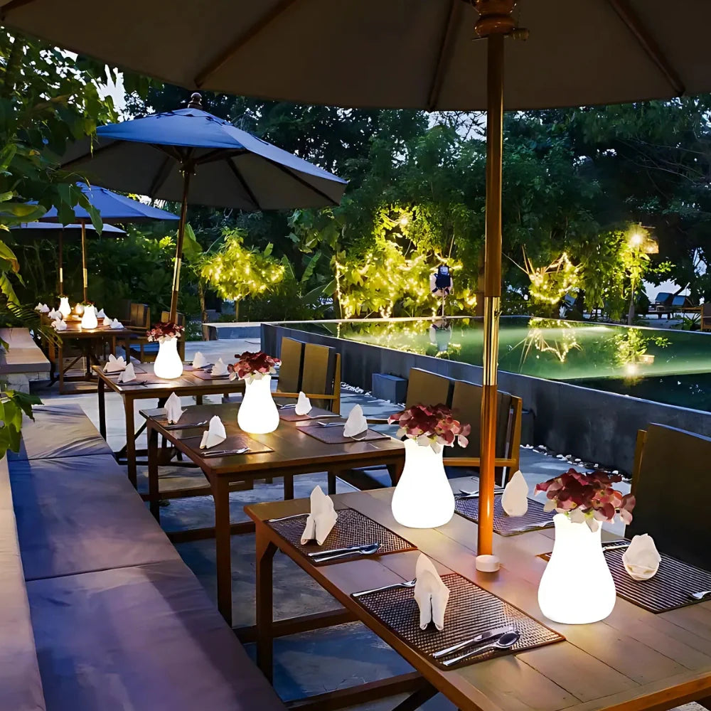 LumoVase LED Blumenvase – Leuchtdeko Weiß für Garten & Balkon