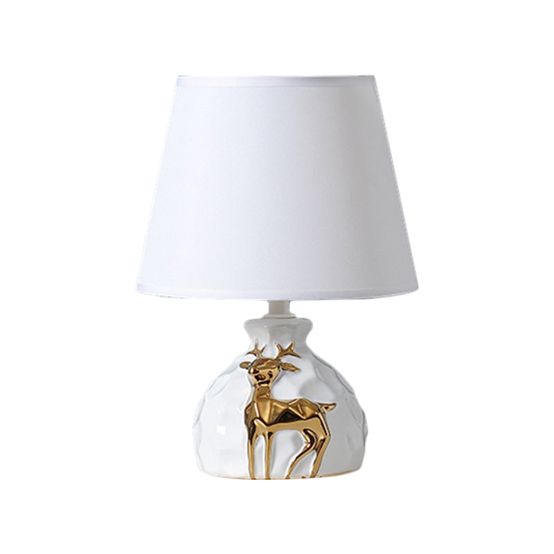 DeerVase Tischlampe Landhausstil Keramikfuß Beige Wohnzimmer
