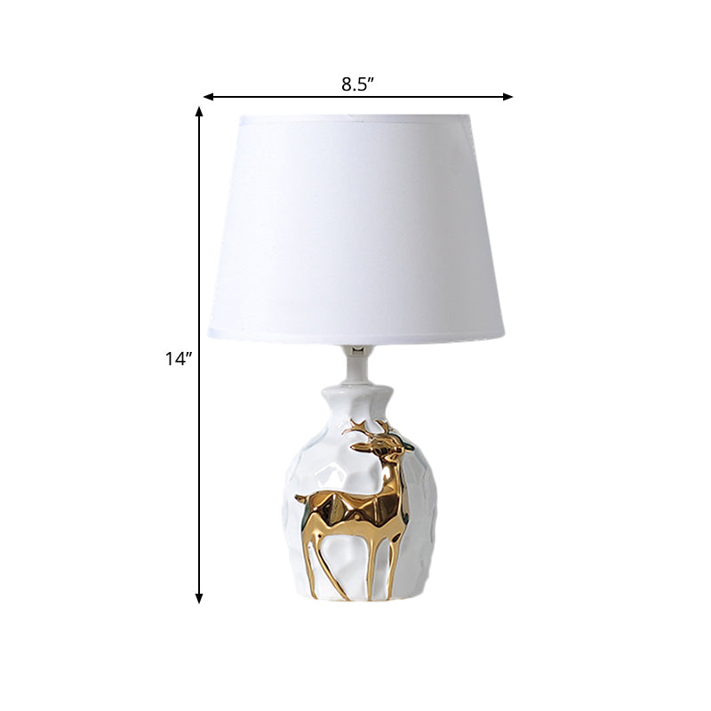 DeerVase Tischlampe Landhausstil Keramikfuß Beige Wohnzimmer