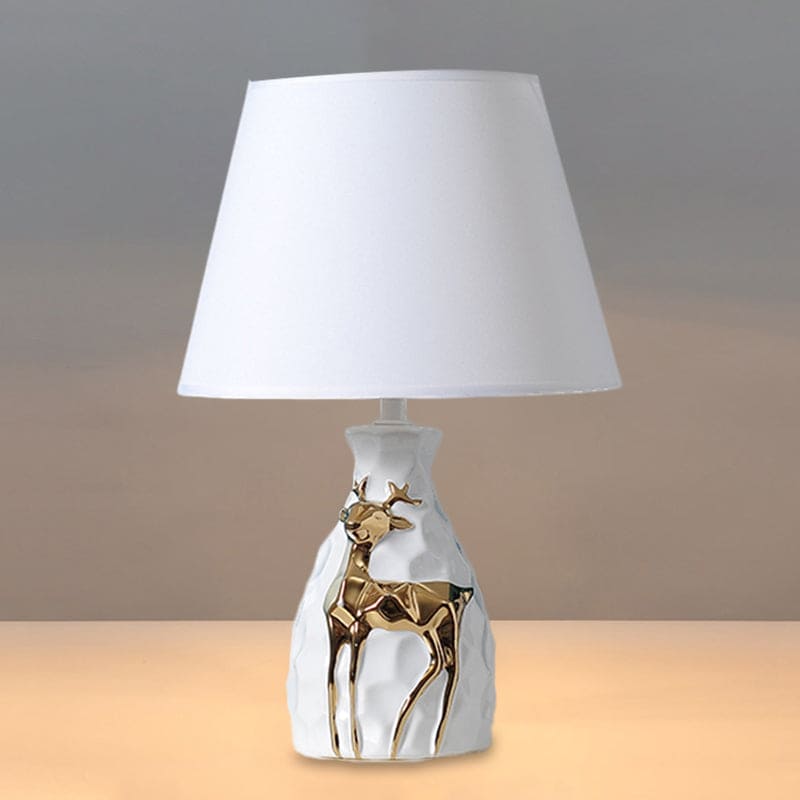 DeerVase Tischlampe Landhausstil Keramikfuß Beige Wohnzimmer