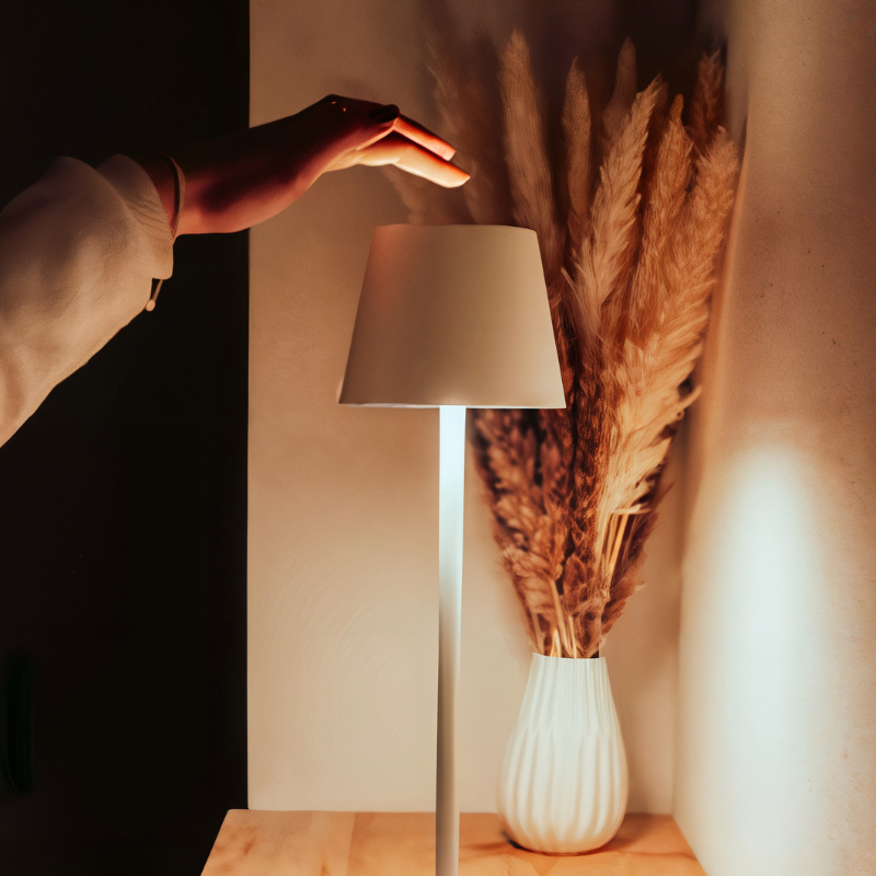 Nordluma | Drahtlose LED Tischlampe mit Einstellbarer Beleuchtung