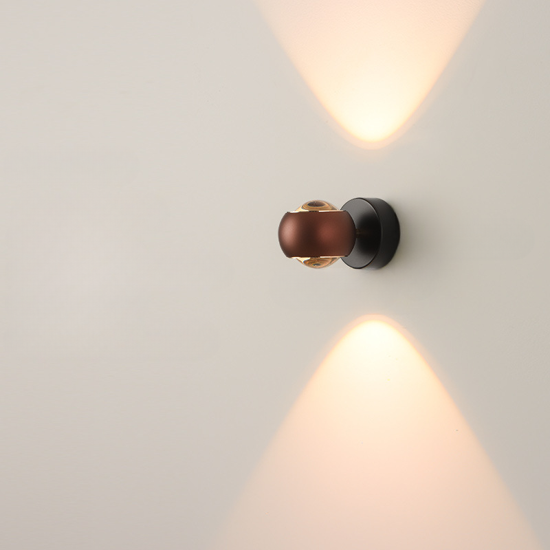 RayVera LED-Wandleuchte – Minimalistisches Design in Schwarz & Gold