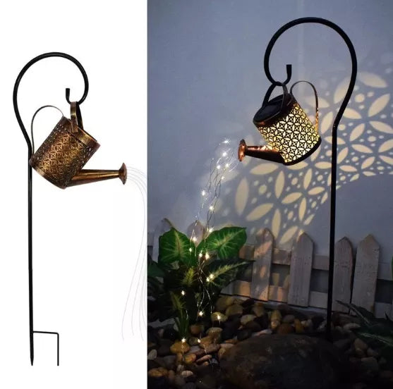 EnchantaCan - Solar-Watering Can mit Mystischem Leuchten