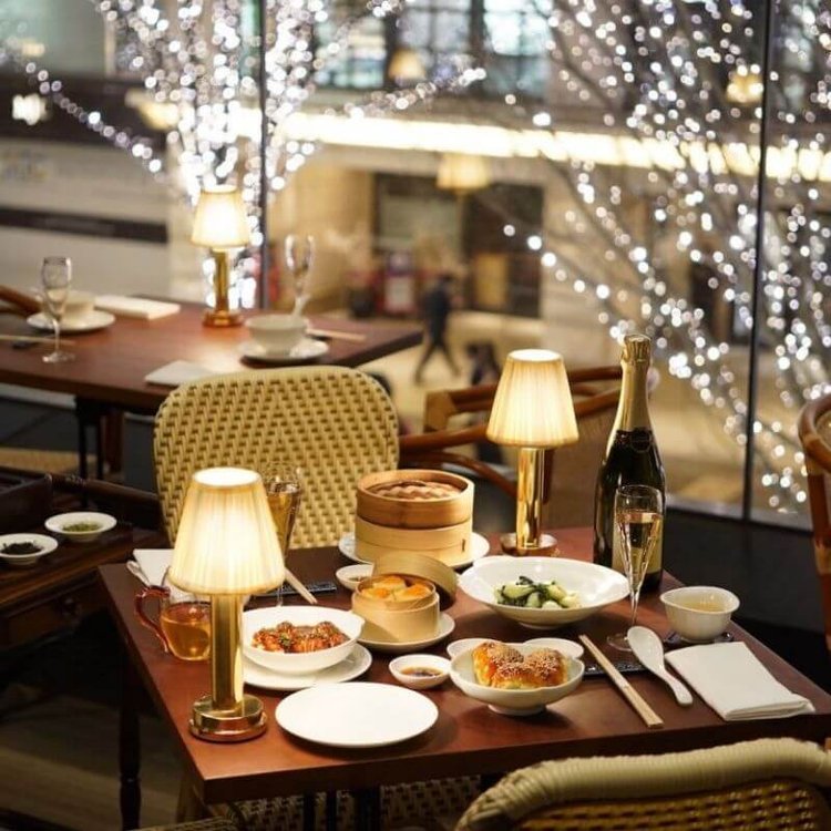 SoftAura - Premium LED-Tischlampe aus Stoff