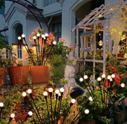 BreezeBright - LED-Tanzlicht mit Solarenergie