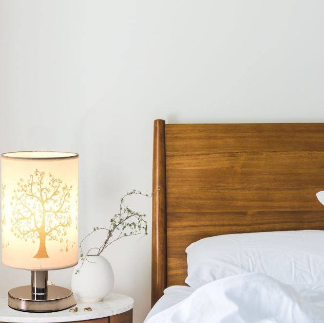 ClearGlow - Moderne weiße Lampe mit Holzsockel