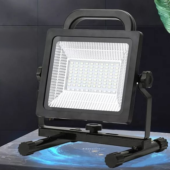 SolaRay LED Solarstrahler modern – extra hell für Einfahrt