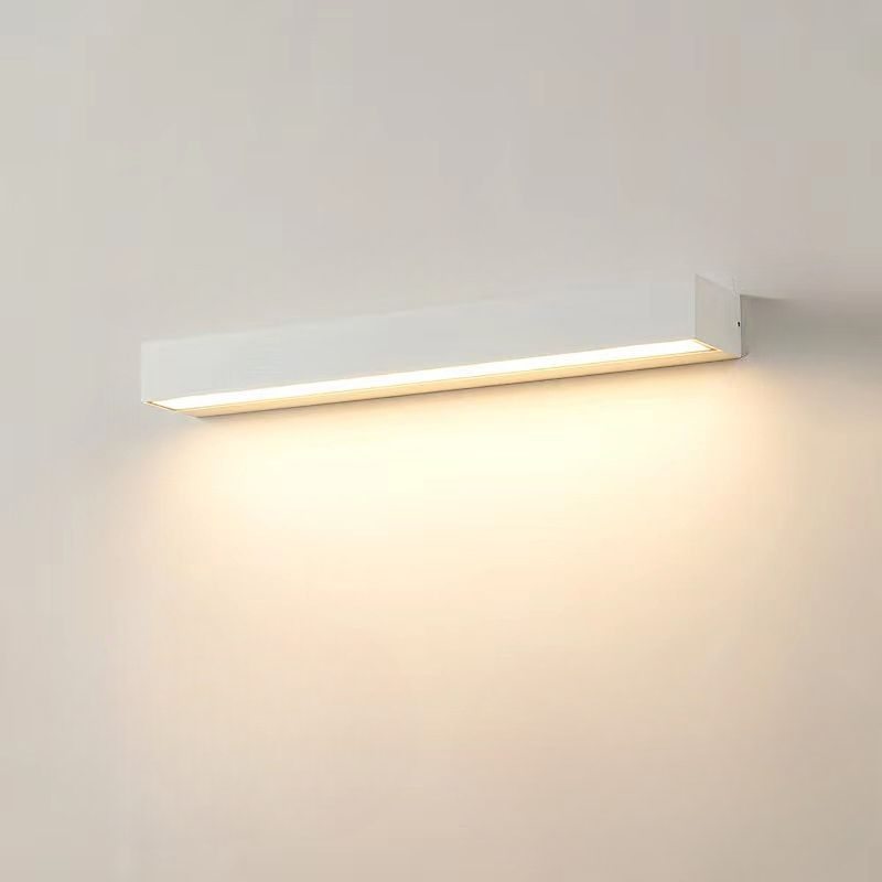 LineaLicht – Moderne LED-Wandleuchte für das Badezimmer
