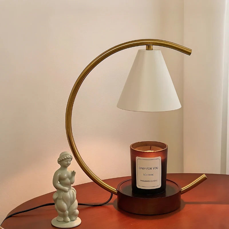 LunaGlow Duftlampe Vintage Stil dimmbar gold fürs Wohnzimmer